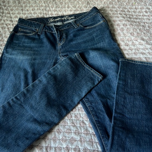 American Eagle Outfitters Denim - American Eagle straight leg jeans
